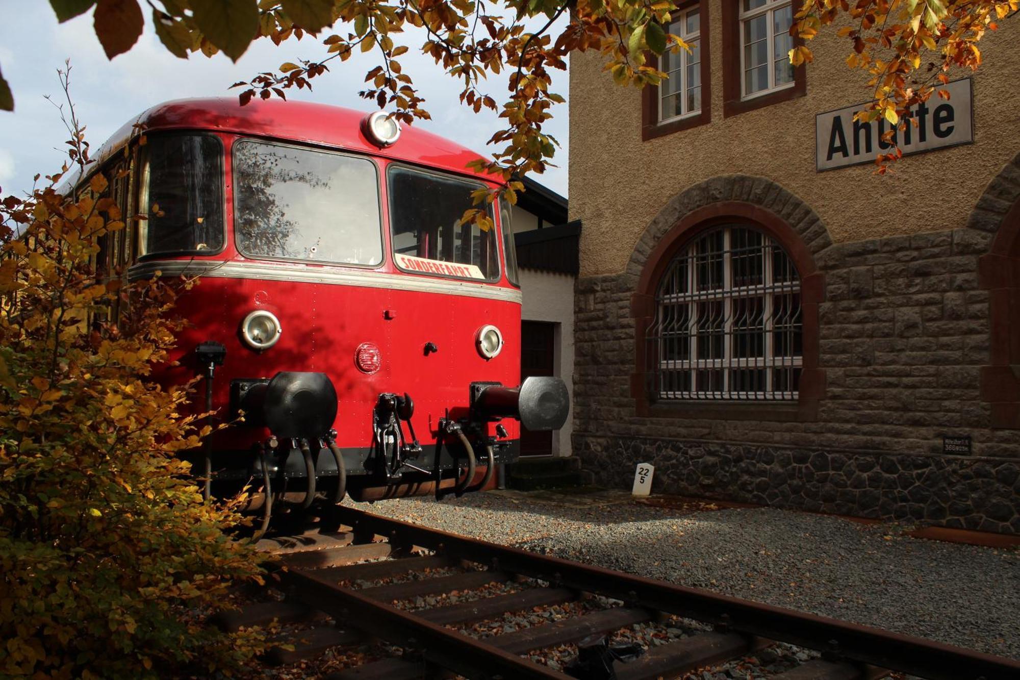 Hotel Museumsbahnhof Ahuette Üxheim Exterior foto